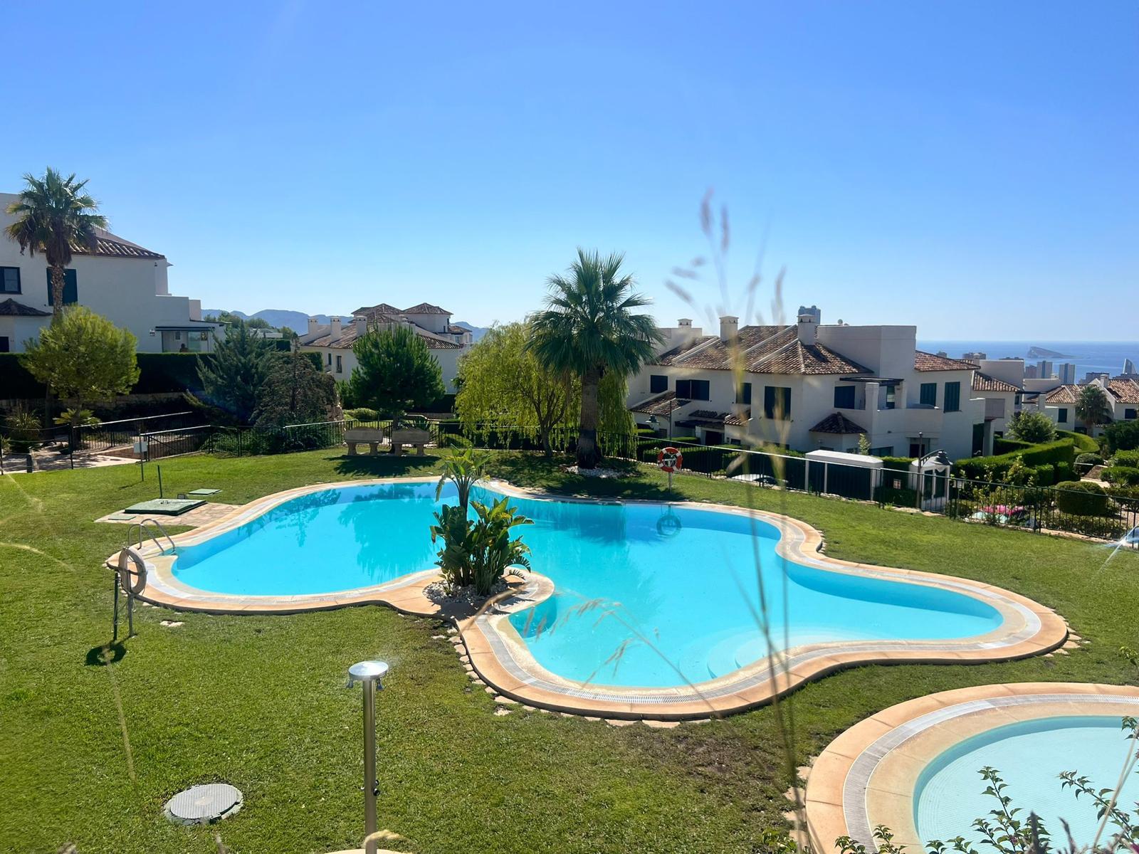 Appartement te koop met 2 slaapkamers in Finestrat, Alicante.