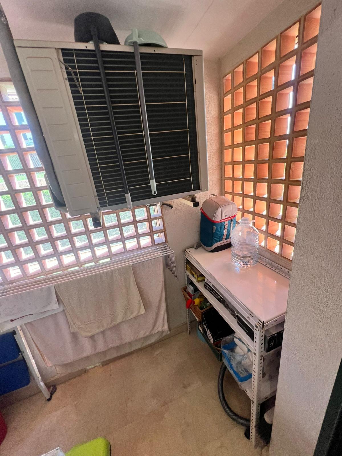Appartement te koop met 2 slaapkamers in Finestrat, Alicante.