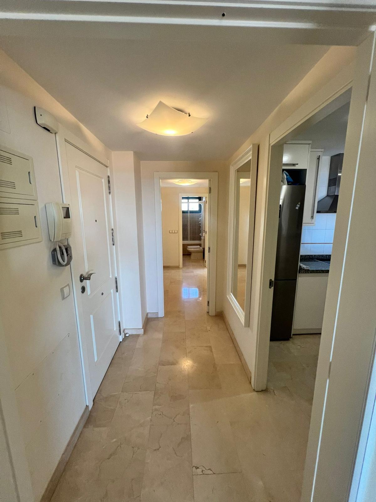 Appartement te koop met 2 slaapkamers in Finestrat, Alicante.