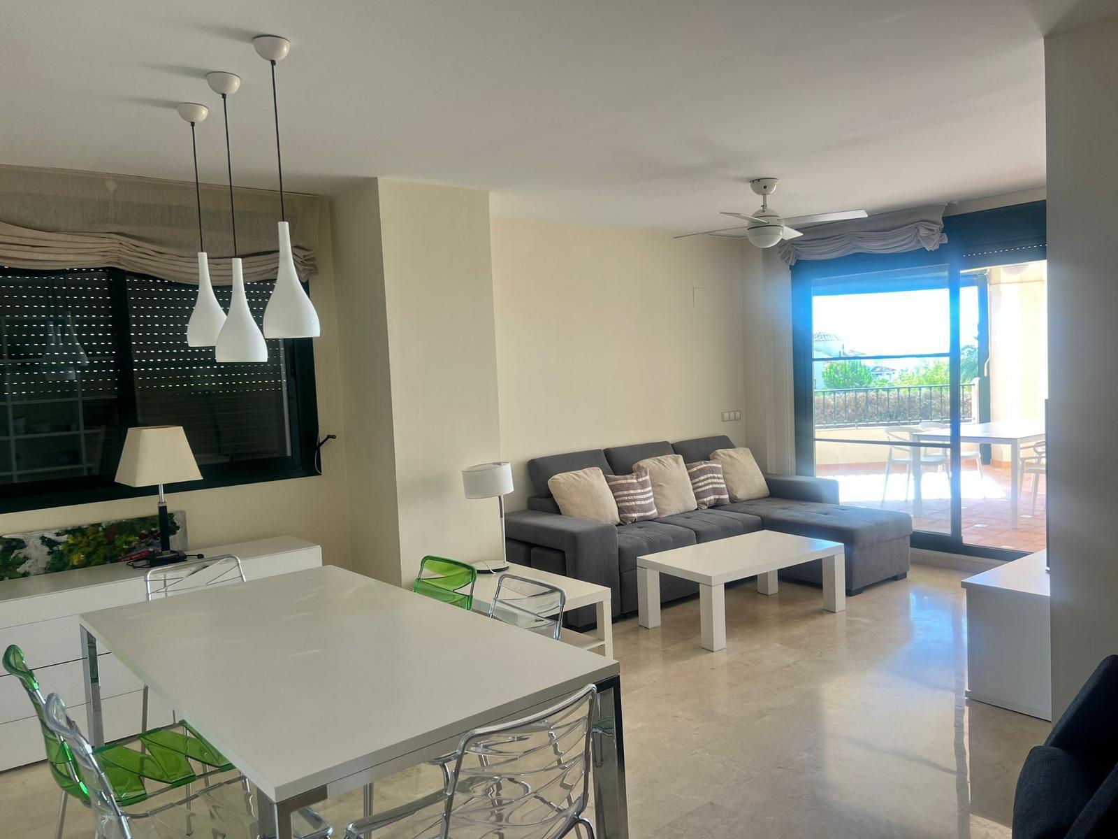 Appartement te koop met 2 slaapkamers in Finestrat, Alicante.