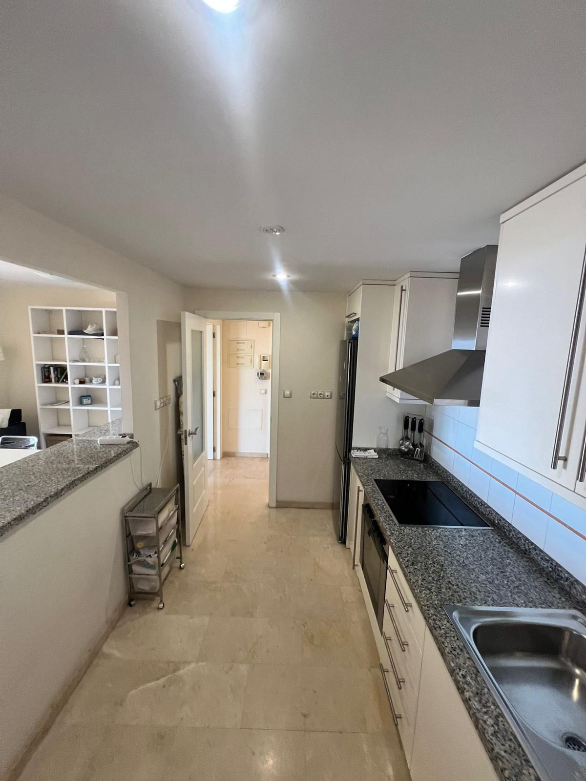 Appartement te koop met 2 slaapkamers in Finestrat, Alicante.