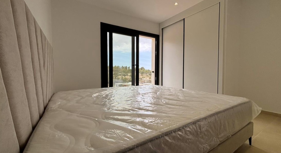Villa en alquiler a largo plazo en Finestrat, Alicante - 3 dormitorios