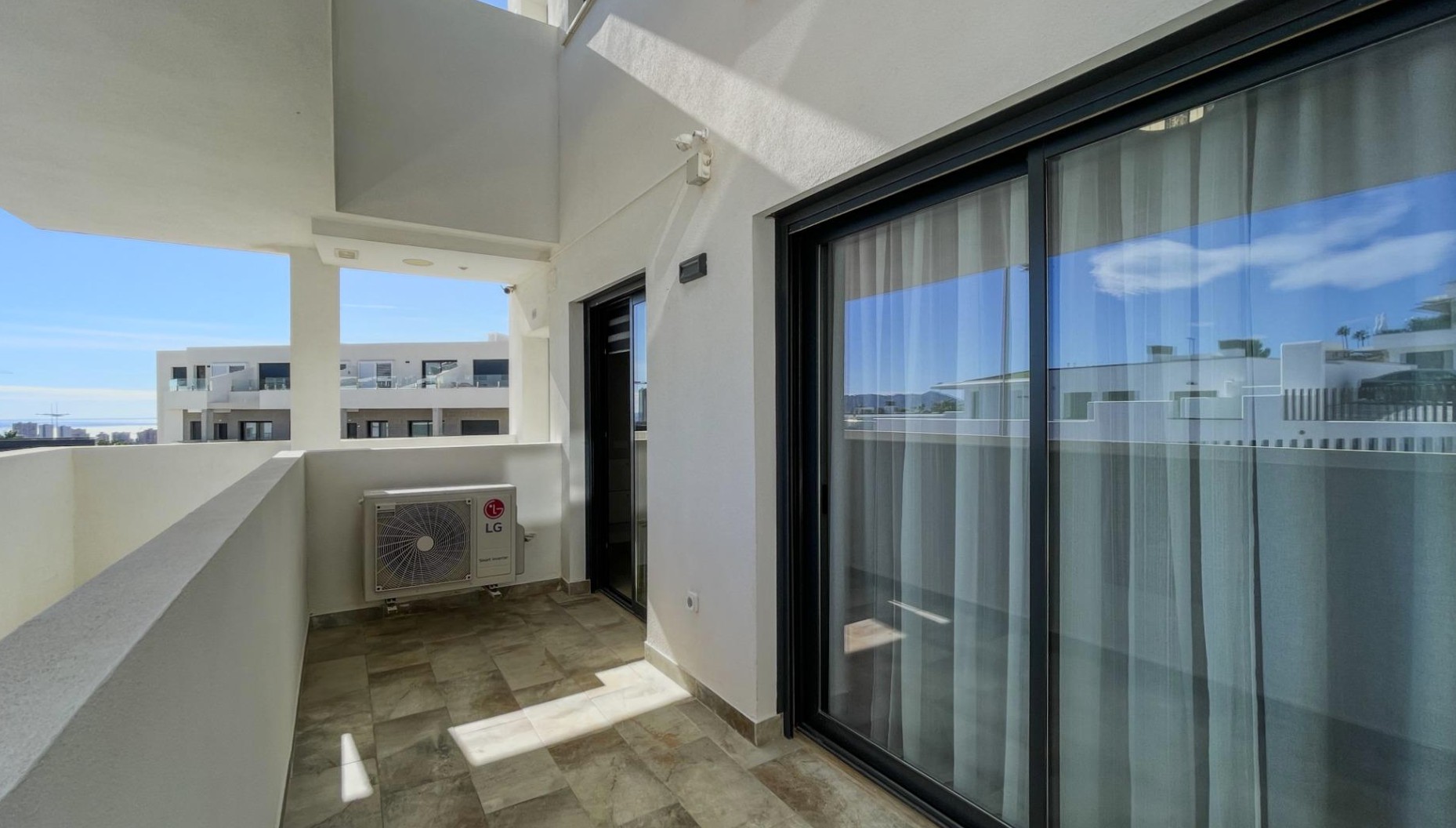 Exclusivo Dúplex de 5 Dormitorios en Camporrosso Village, Finestrat