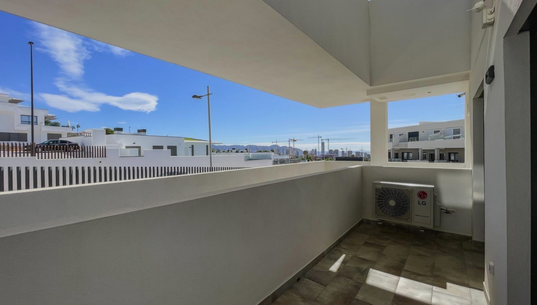 Exclusivo Dúplex de 5 Dormitorios en Camporrosso Village, Finestrat