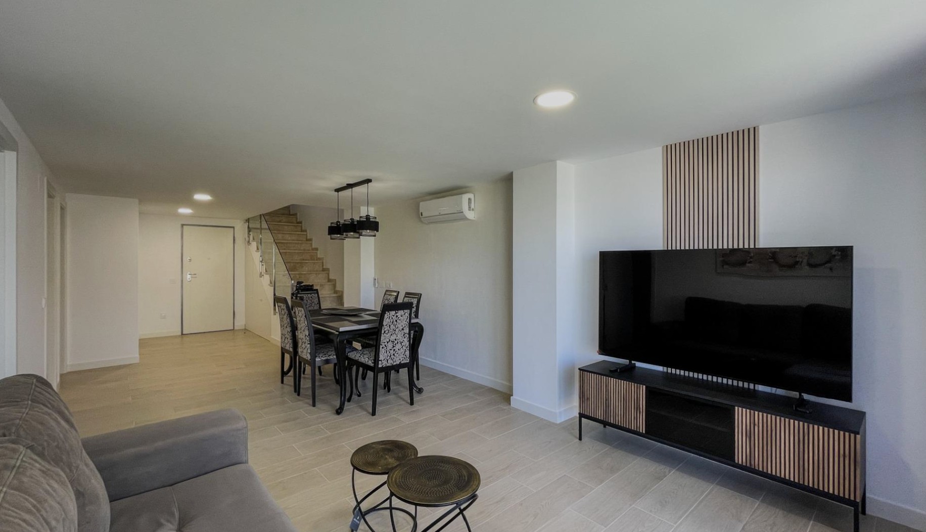 Exclusivo Dúplex de 5 Dormitorios en Camporrosso Village, Finestrat