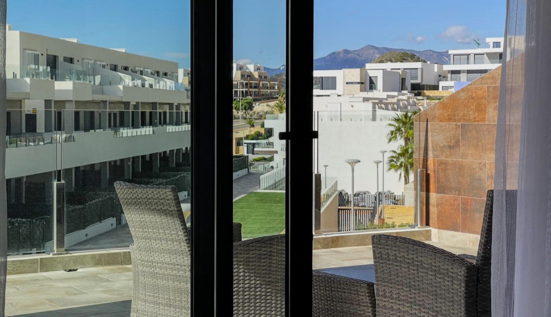 Exclusivo Dúplex de 5 Dormitorios en Camporrosso Village, Finestrat