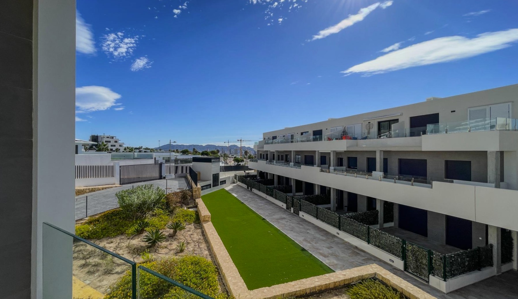 Exclusivo Dúplex de 5 Dormitorios en Camporrosso Village, Finestrat