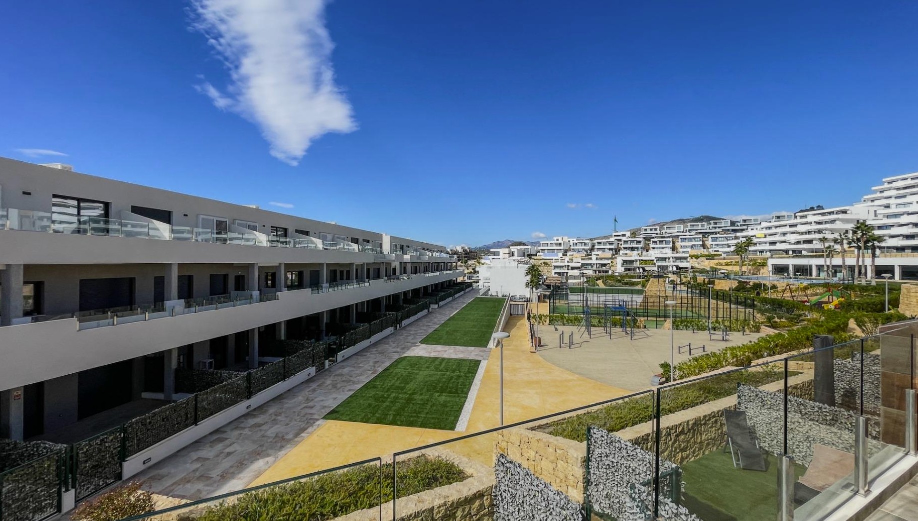 Exclusivo Dúplex de 5 Dormitorios en Camporrosso Village, Finestrat