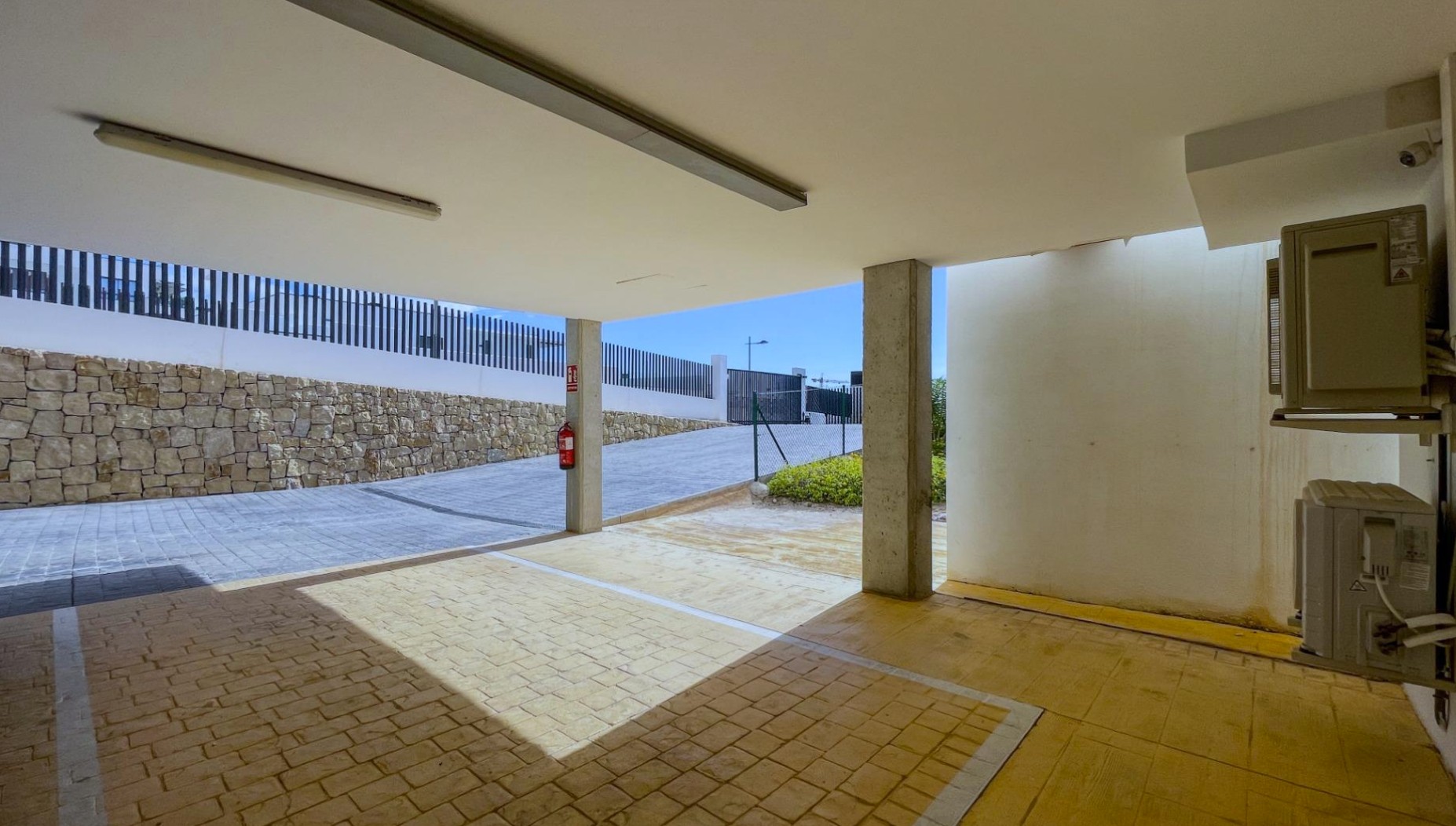 Exclusivo Dúplex de 5 Dormitorios en Camporrosso Village, Finestrat