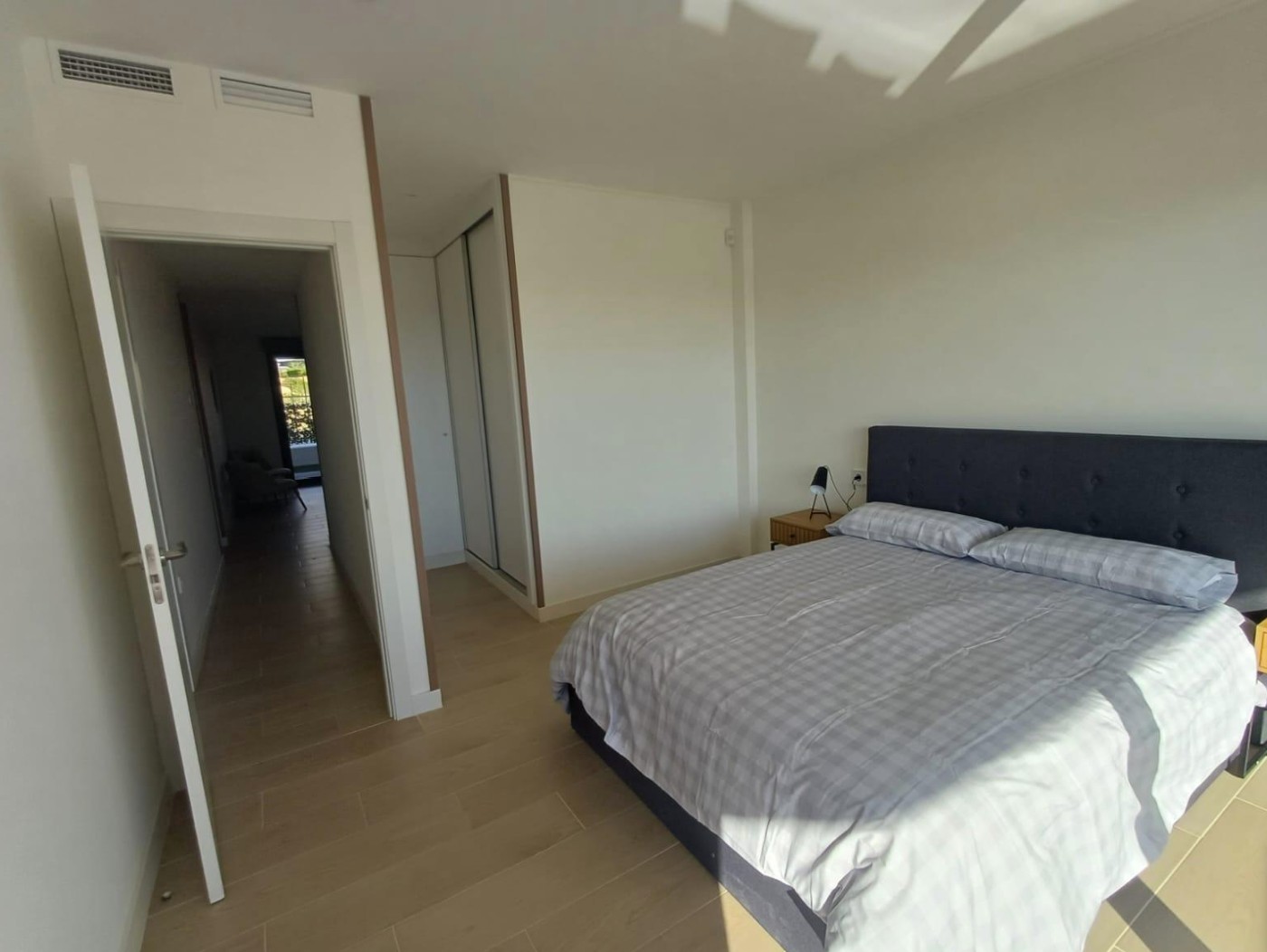 ALQUILER DE LARGA TEMPORADA – EXCLUSIVO DÚPLEX EN CAMPORROSSO VILLAGE, FINESTRAT .
