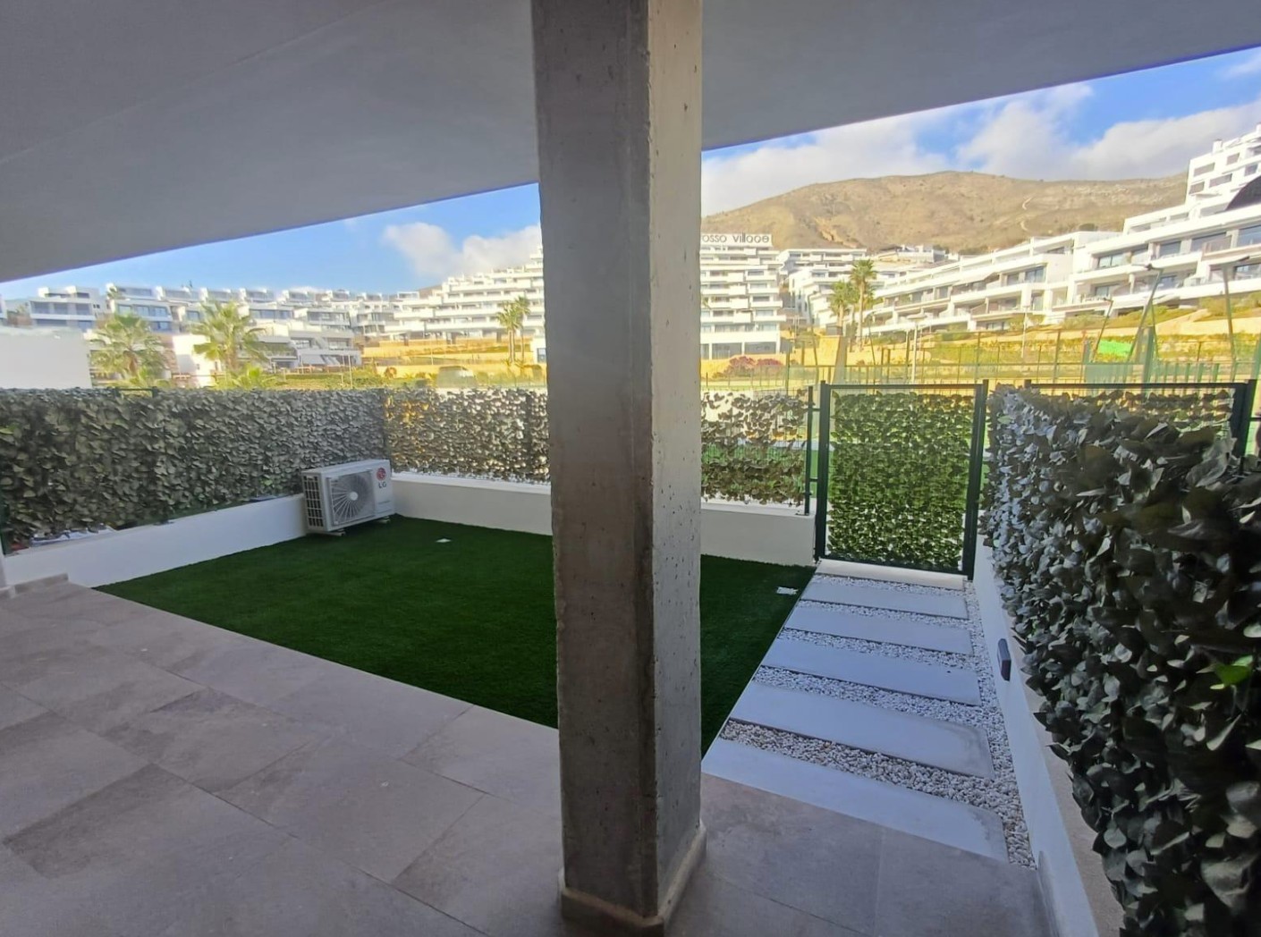 ALQUILER DE LARGA TEMPORADA – EXCLUSIVO DÚPLEX EN CAMPORROSSO VILLAGE, FINESTRAT .