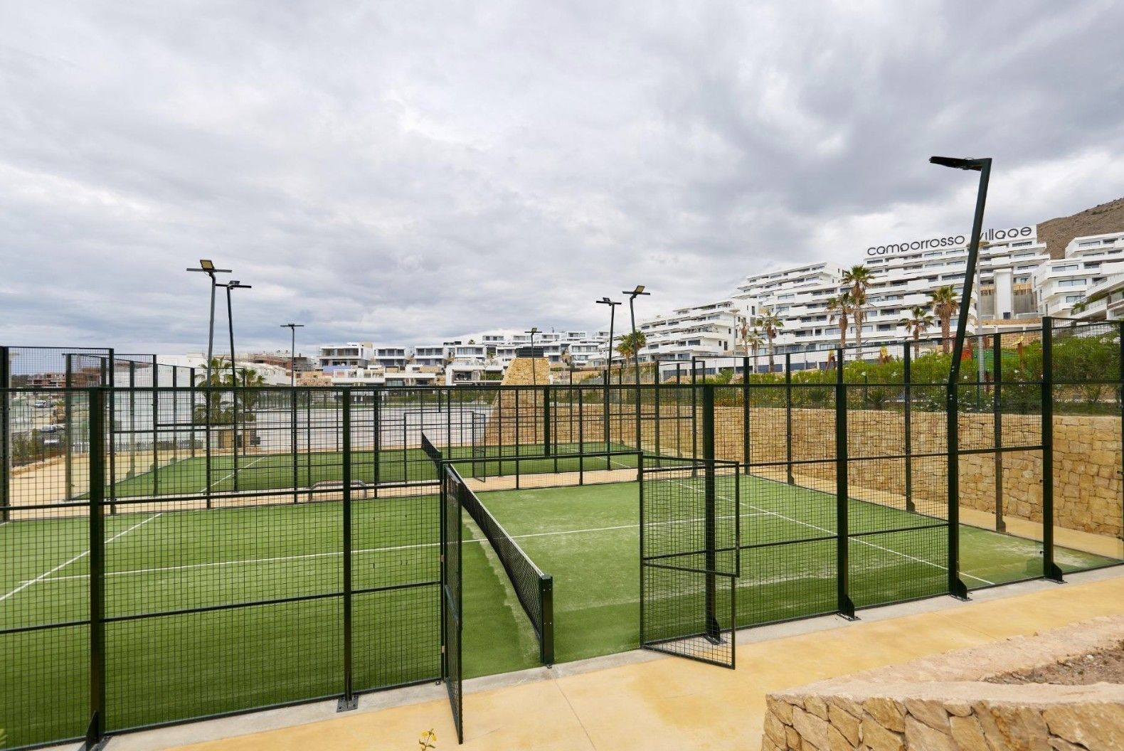 ALQUILER DE LARGA TEMPORADA – EXCLUSIVO DÚPLEX EN CAMPORROSSO VILLAGE, FINESTRAT .