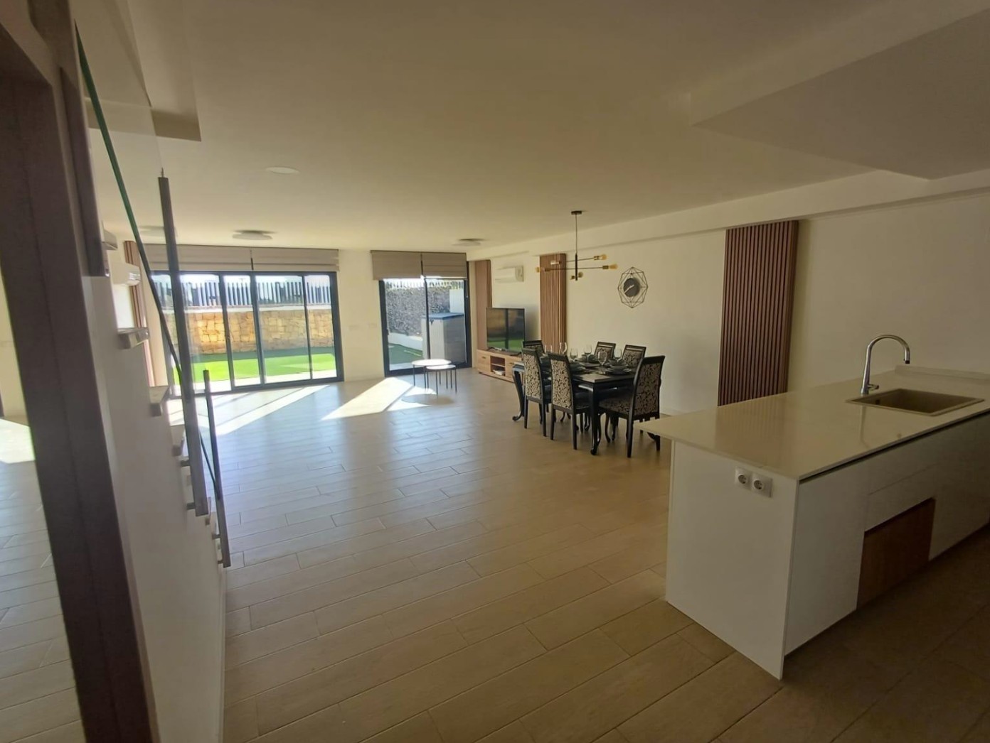 ALQUILER DE LARGA TEMPORADA – EXCLUSIVO DÚPLEX EN CAMPORROSSO VILLAGE, FINESTRAT .