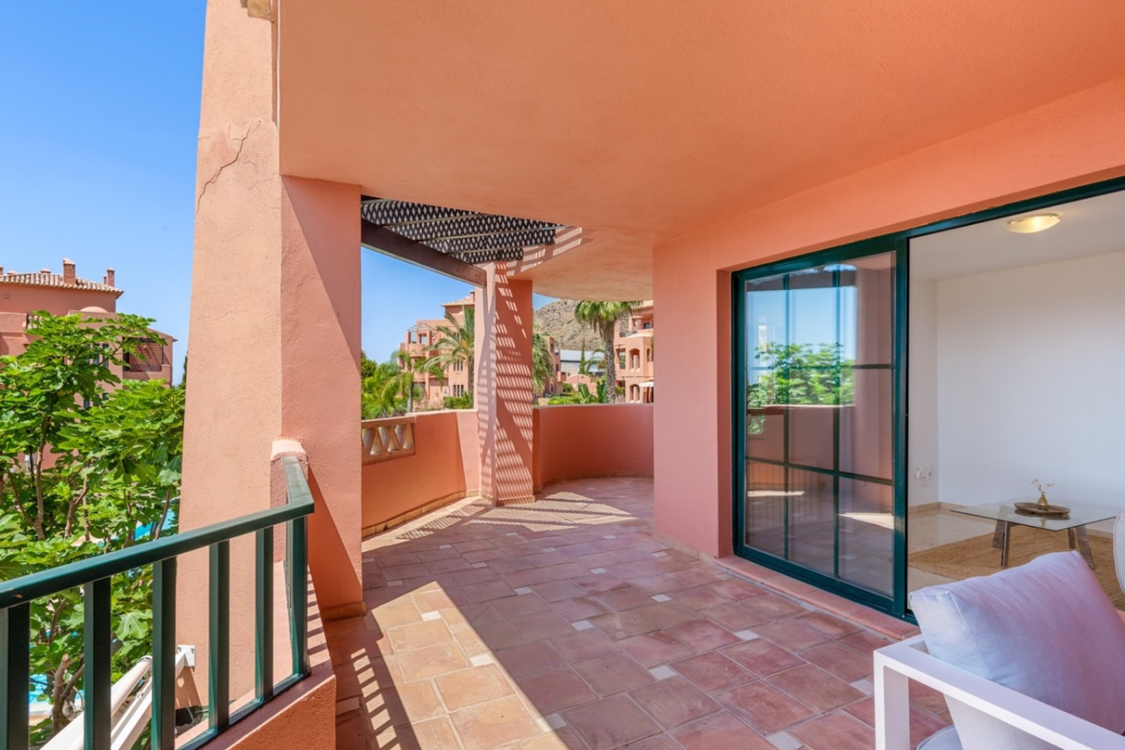 Precioso apartamento con magnificas vistas .