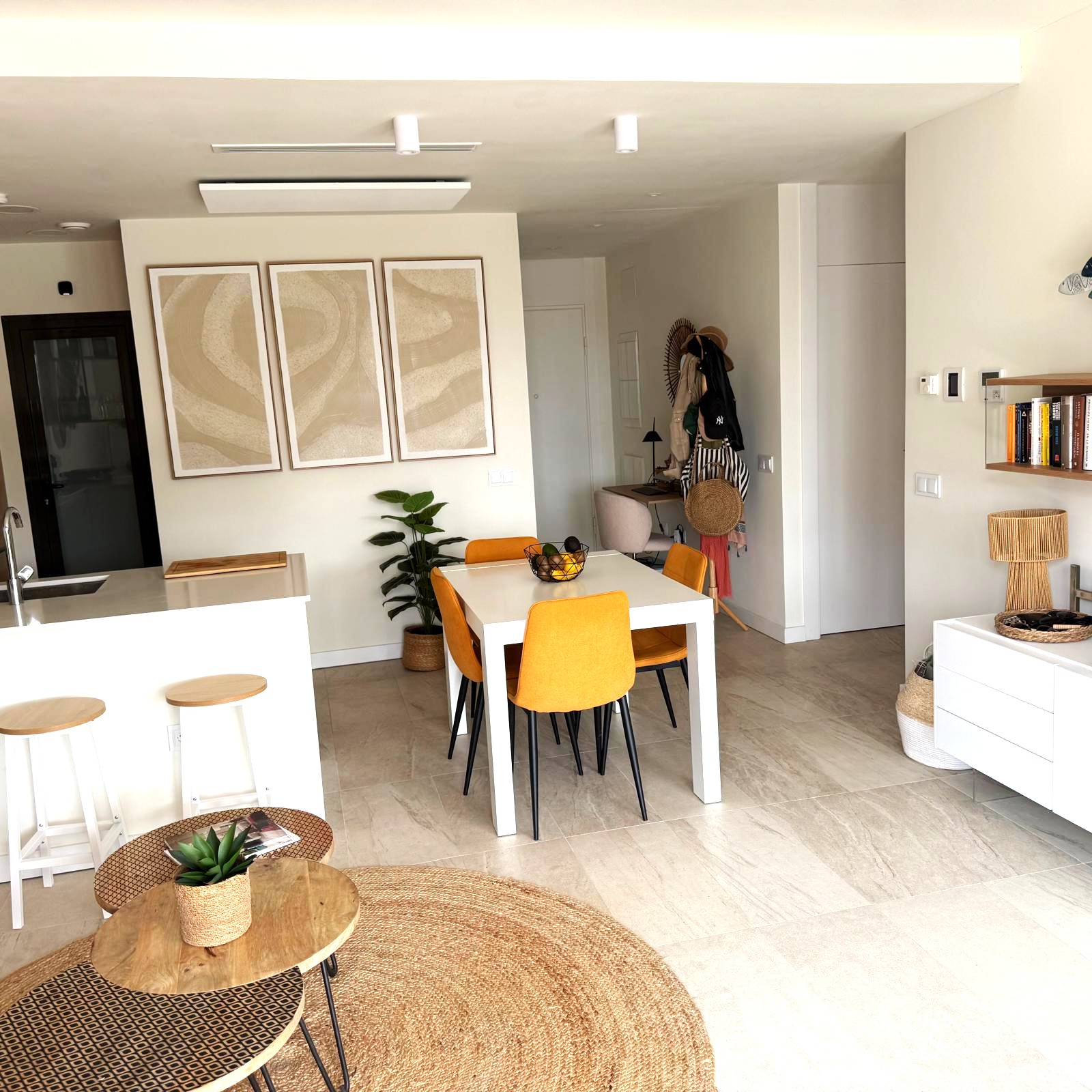 PRECIOSO APARTAMENTO EN SIERRA CORTINA (FINESTRAT)