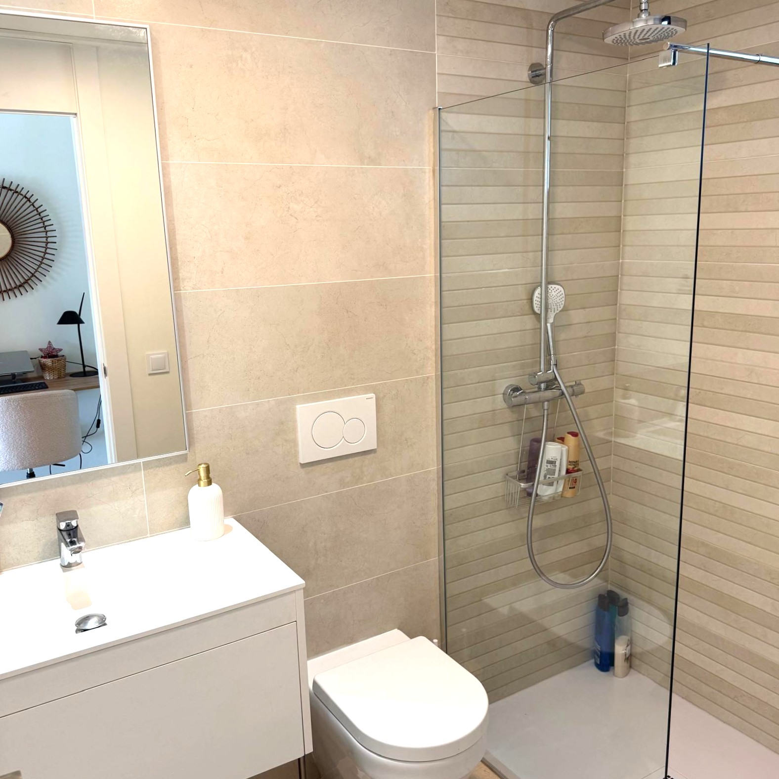 PRECIOSO APARTAMENTO EN SIERRA CORTINA (FINESTRAT)