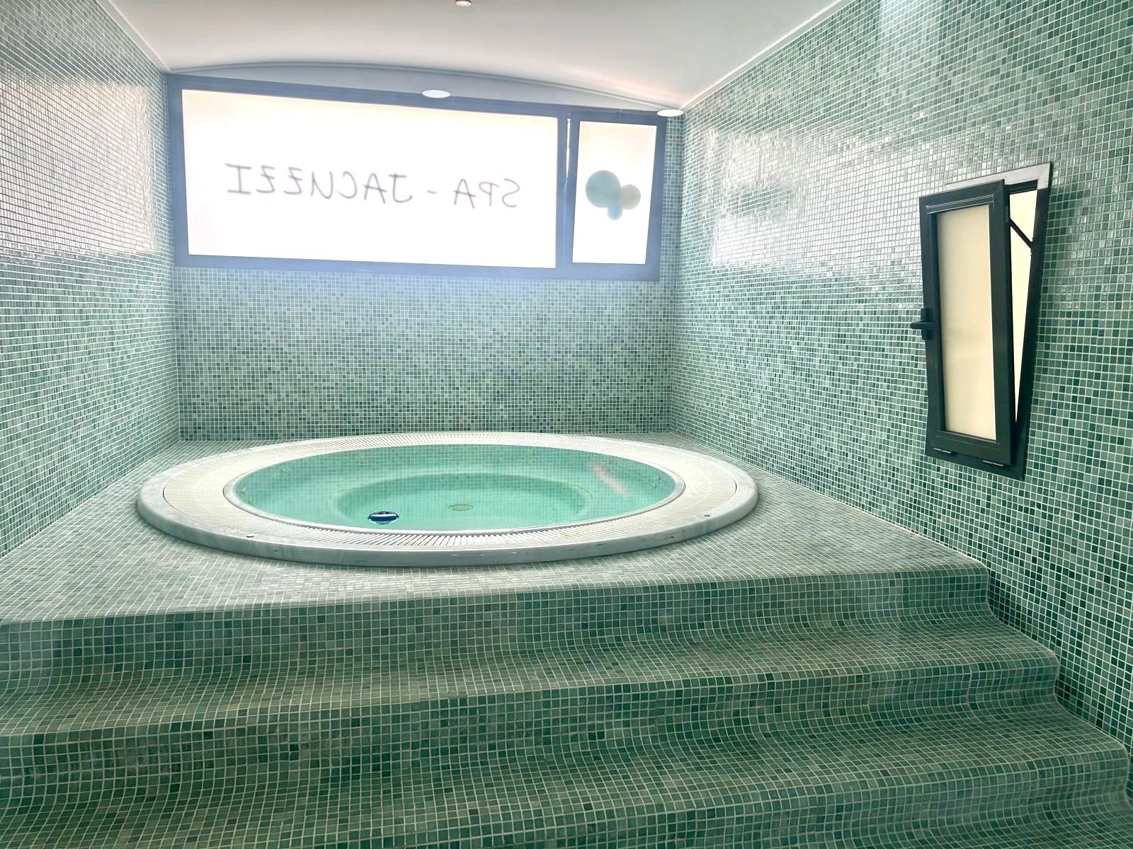 PRECIOSO APARTAMENTO EN SIERRA CORTINA (FINESTRAT)