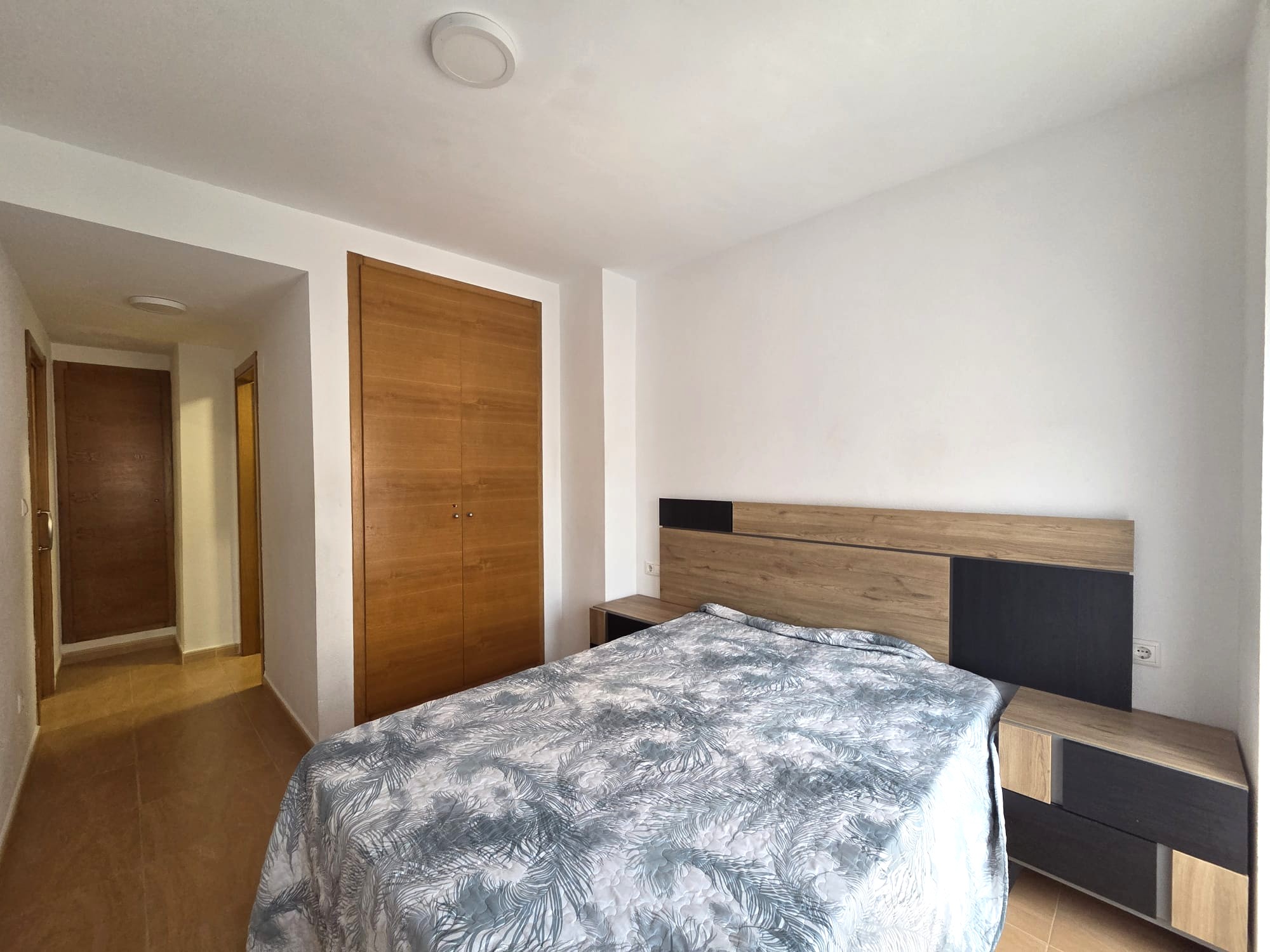 Coqueto apartamento  de 2 dormitorios en San Blas, Alicante .