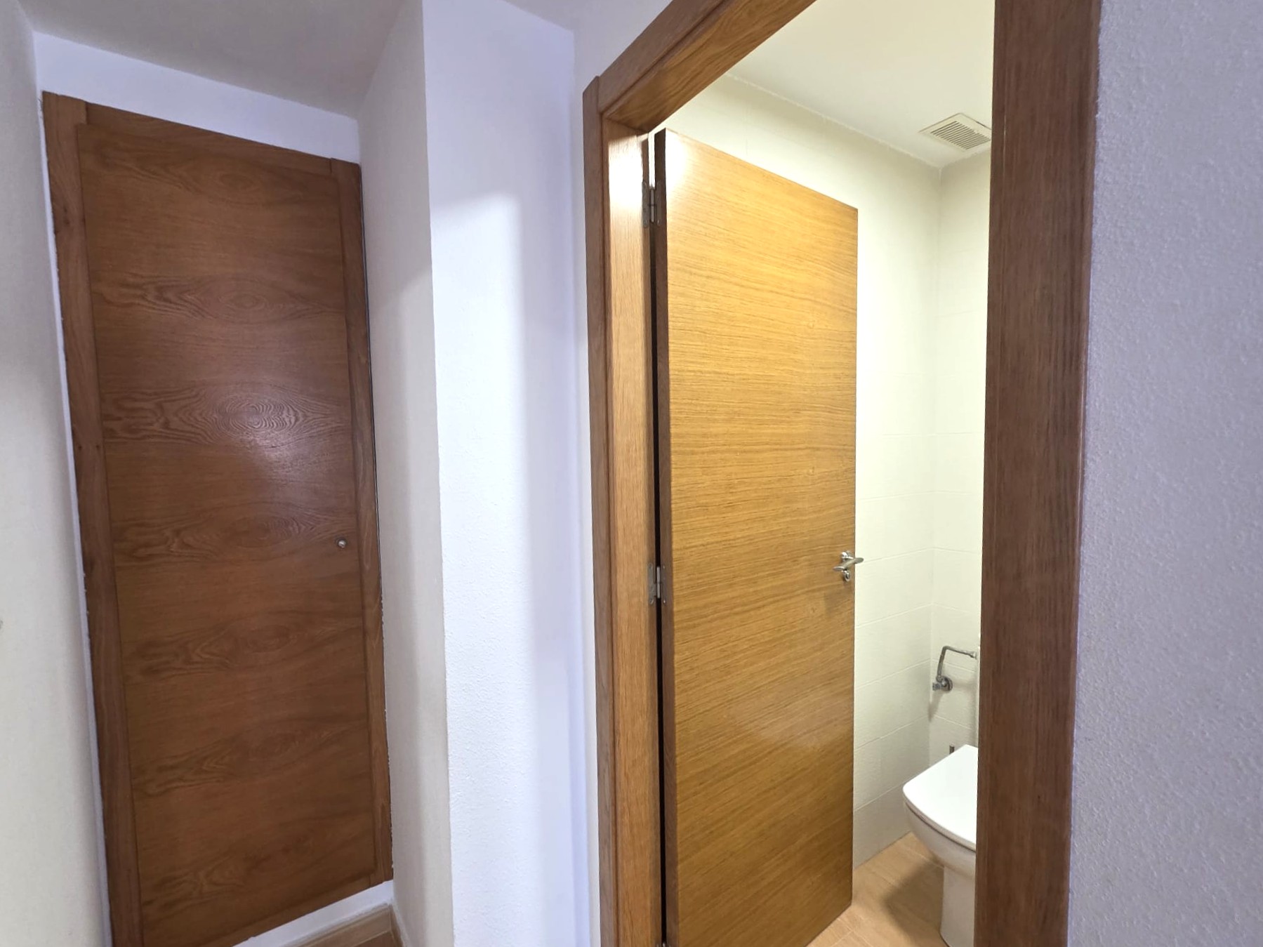 Coqueto apartamento  de 2 dormitorios en San Blas, Alicante .