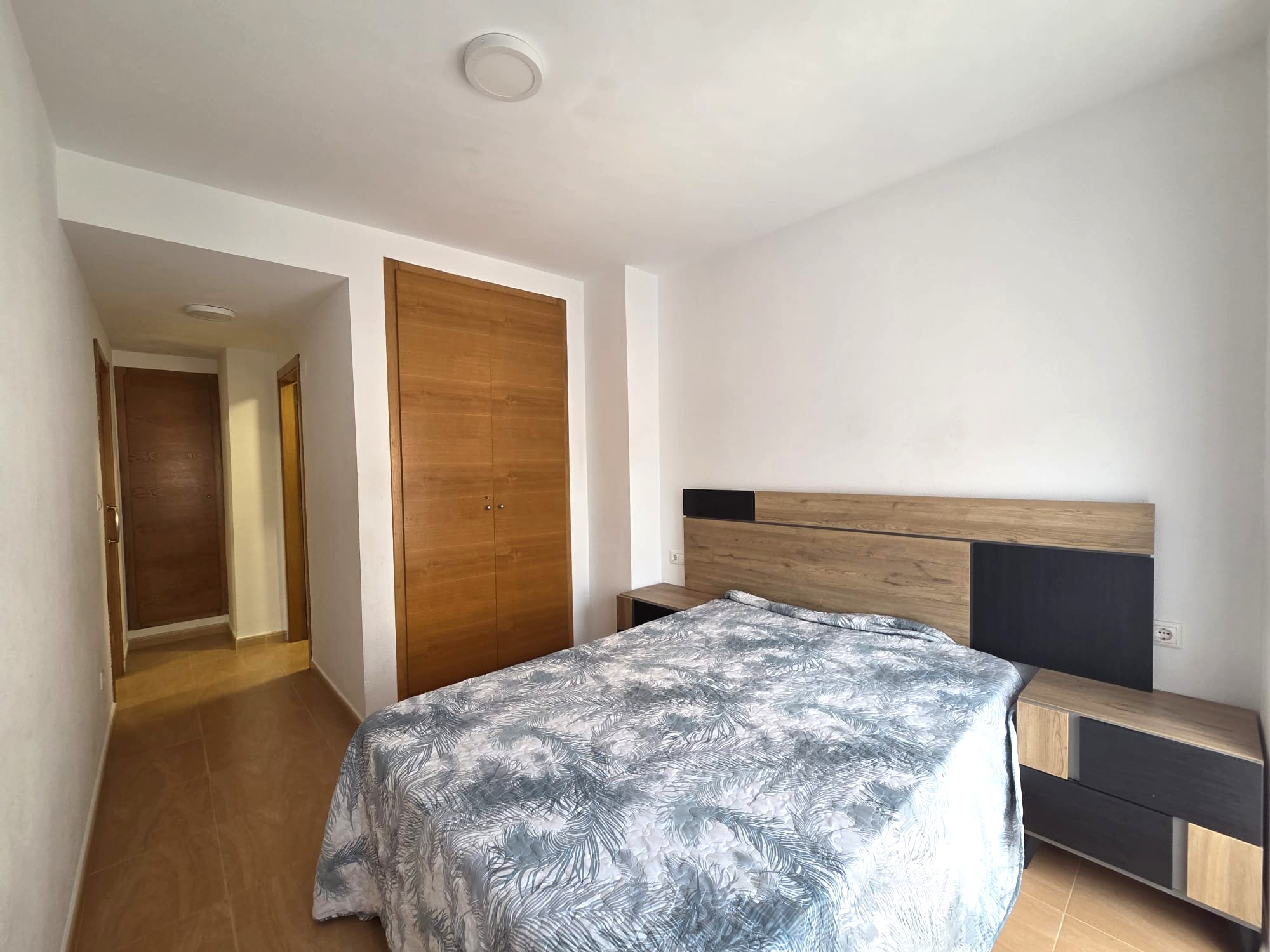 Coqueto apartamento  de 2 dormitorios en San Blas, Alicante .