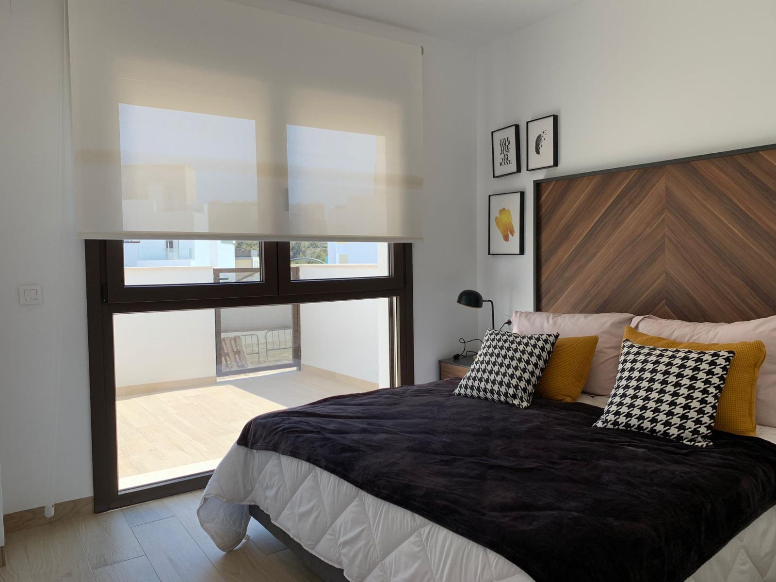 Moderne appartement in een privé wooncomplex met uitstekende voorzieningen.
