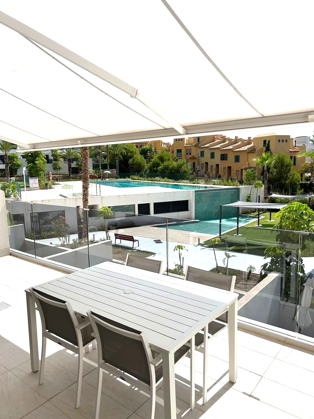 Precioso apartamento en alquiler para larga temporada en Finestrat . 