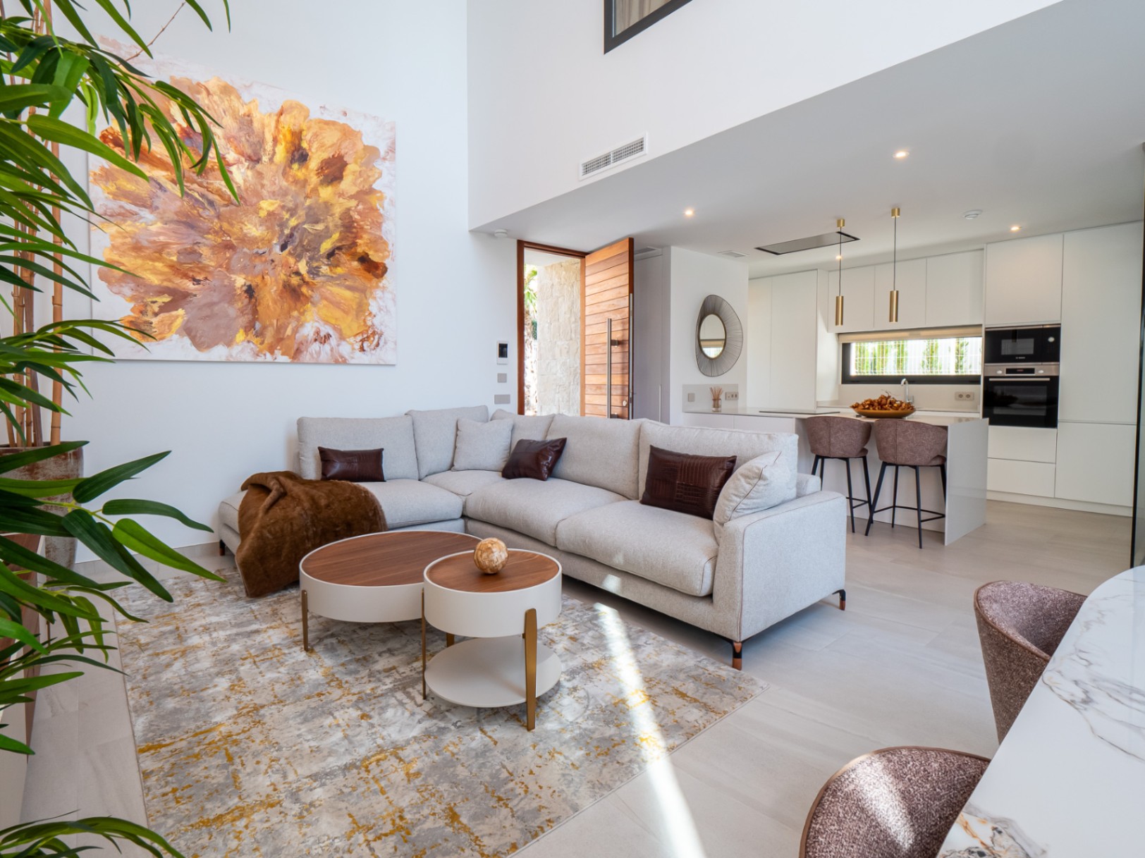 Villa en venta en Finestrat con piscina privada y jardín. Llaves en mano !