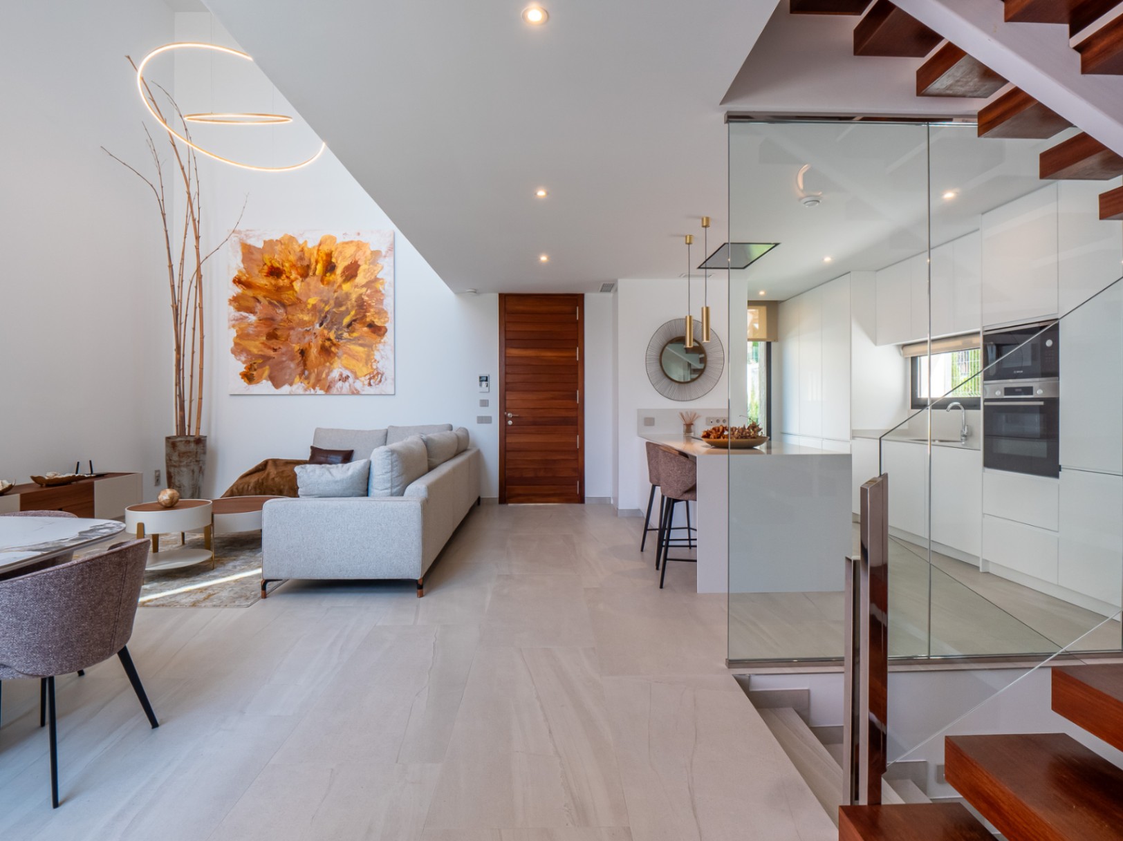 Villa en venta en Finestrat con piscina privada y jardín. Llaves en mano !