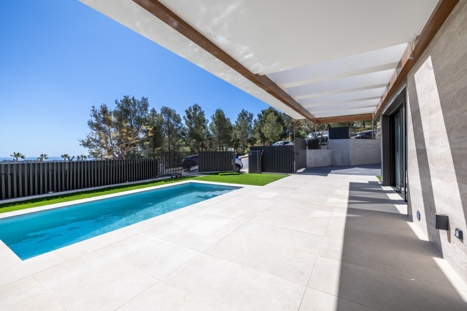 Chalet en venta en Polop, Alicante - 3 dormitorios y piscina privada. Nueva FASE
