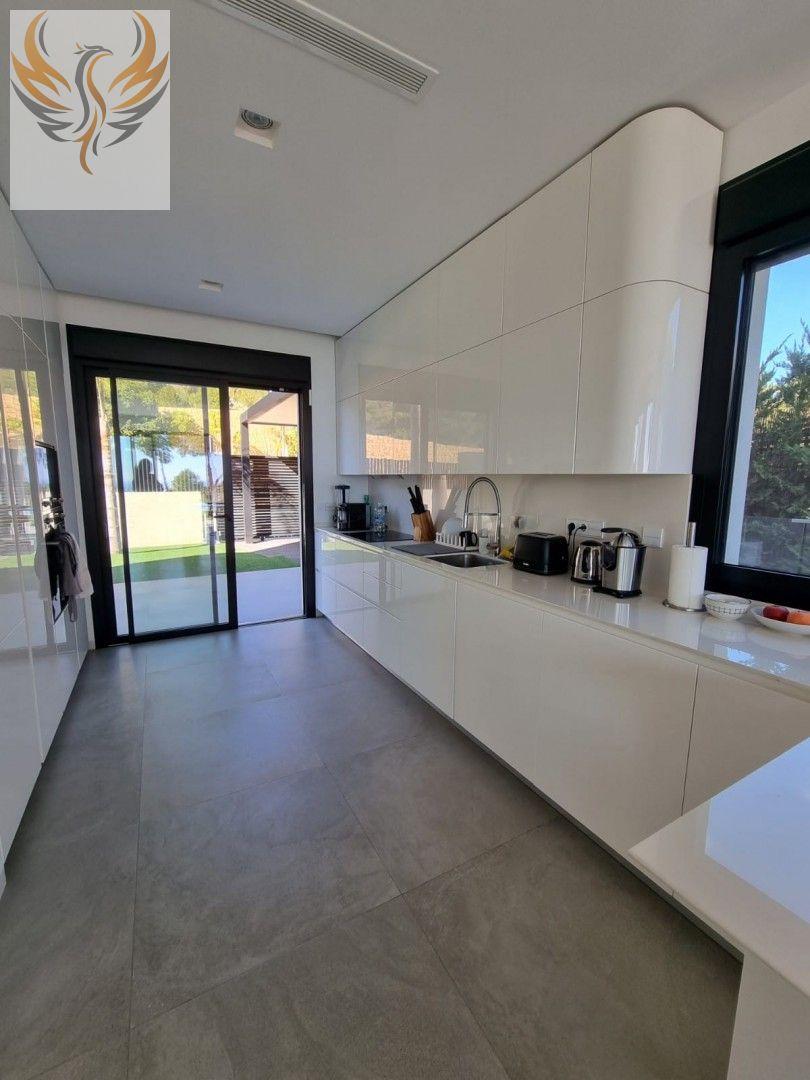 Villa en Venta en Finestrat
