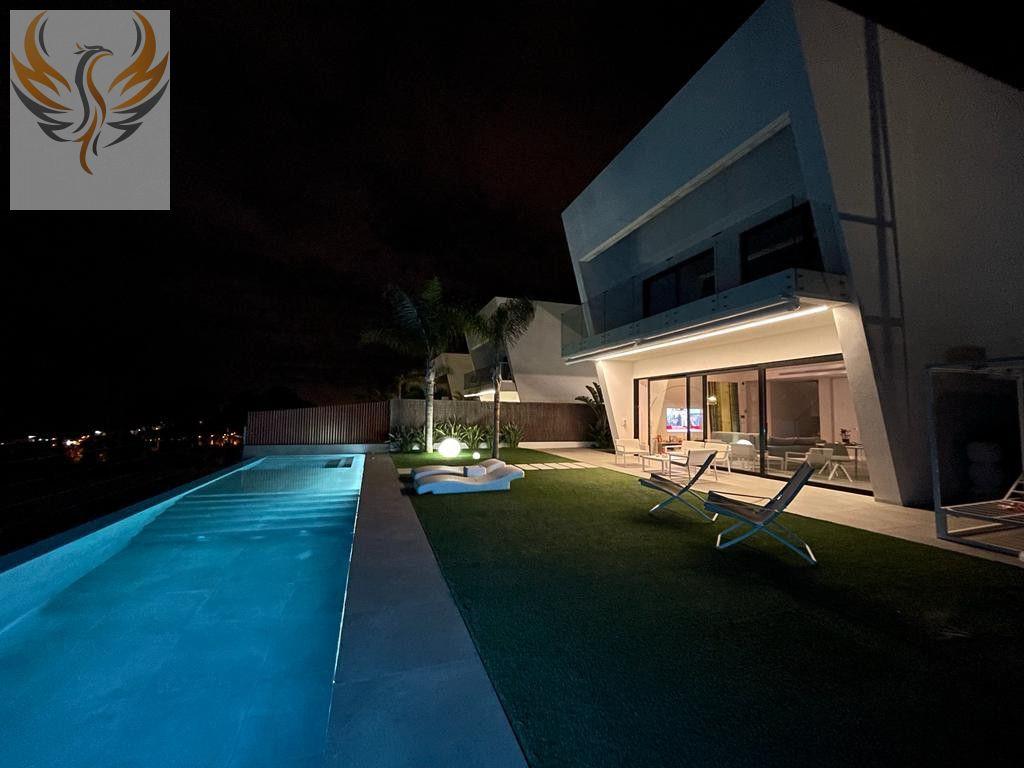 Villa en Venta en Finestrat
