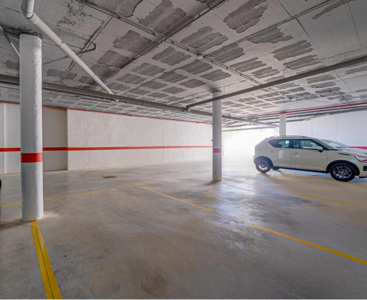 Dúplex en Urbanización privilegiada .