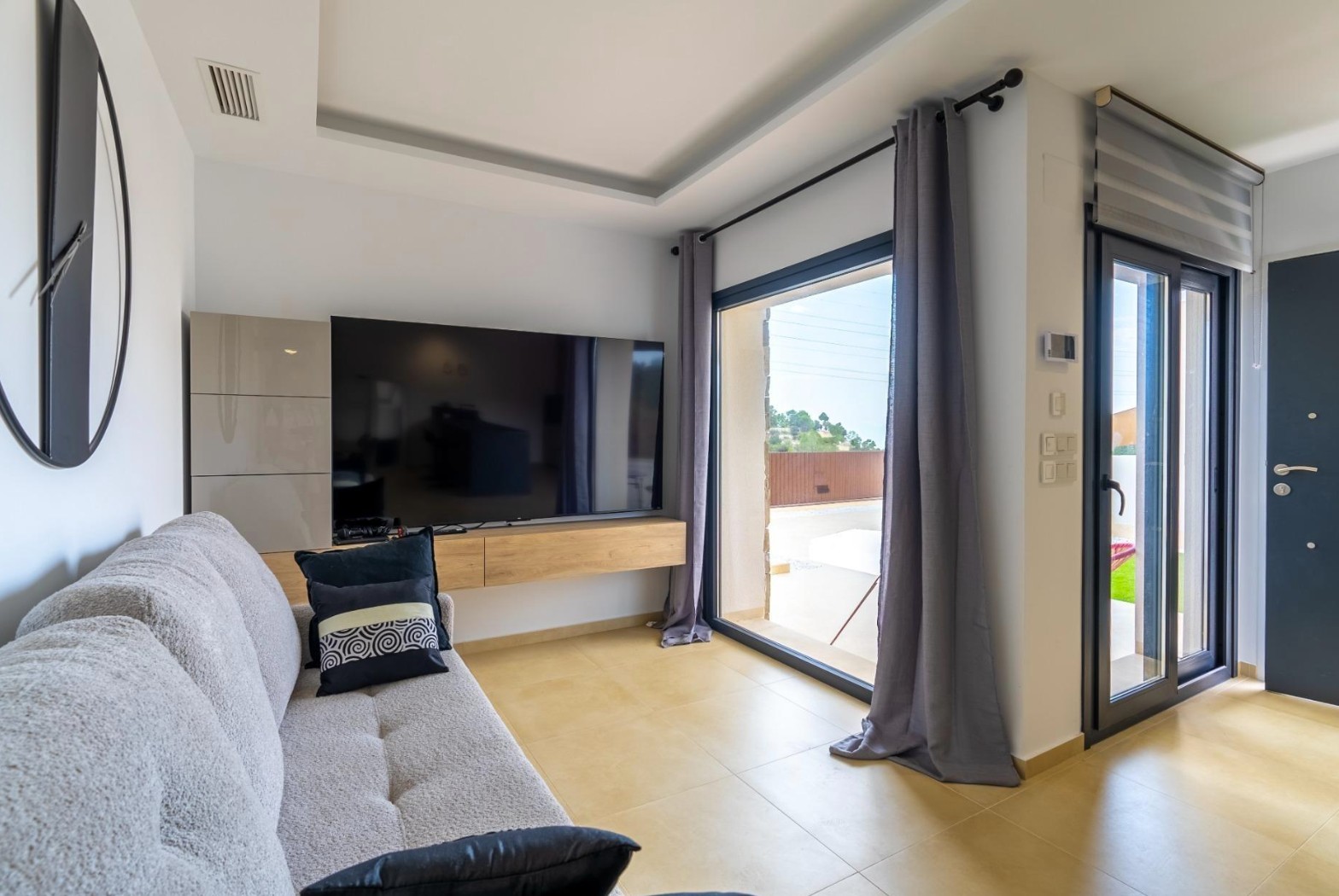 Chalet in Finestrat: Long Term Rental