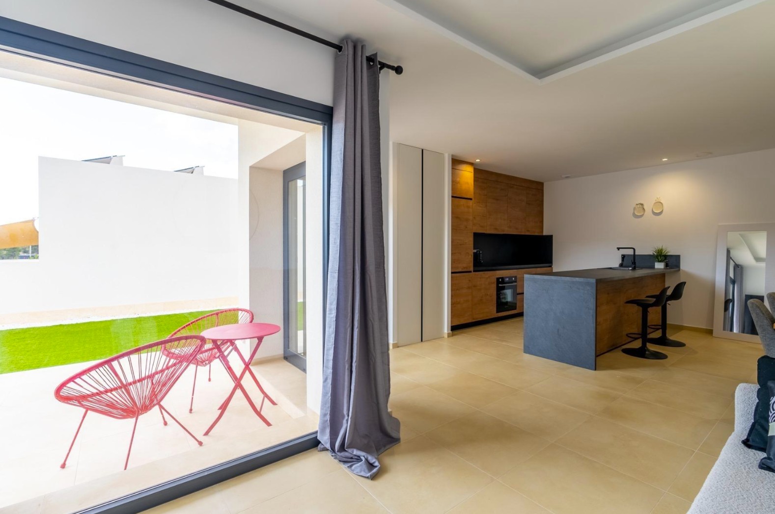 Chalet in Finestrat: Long Term Rental