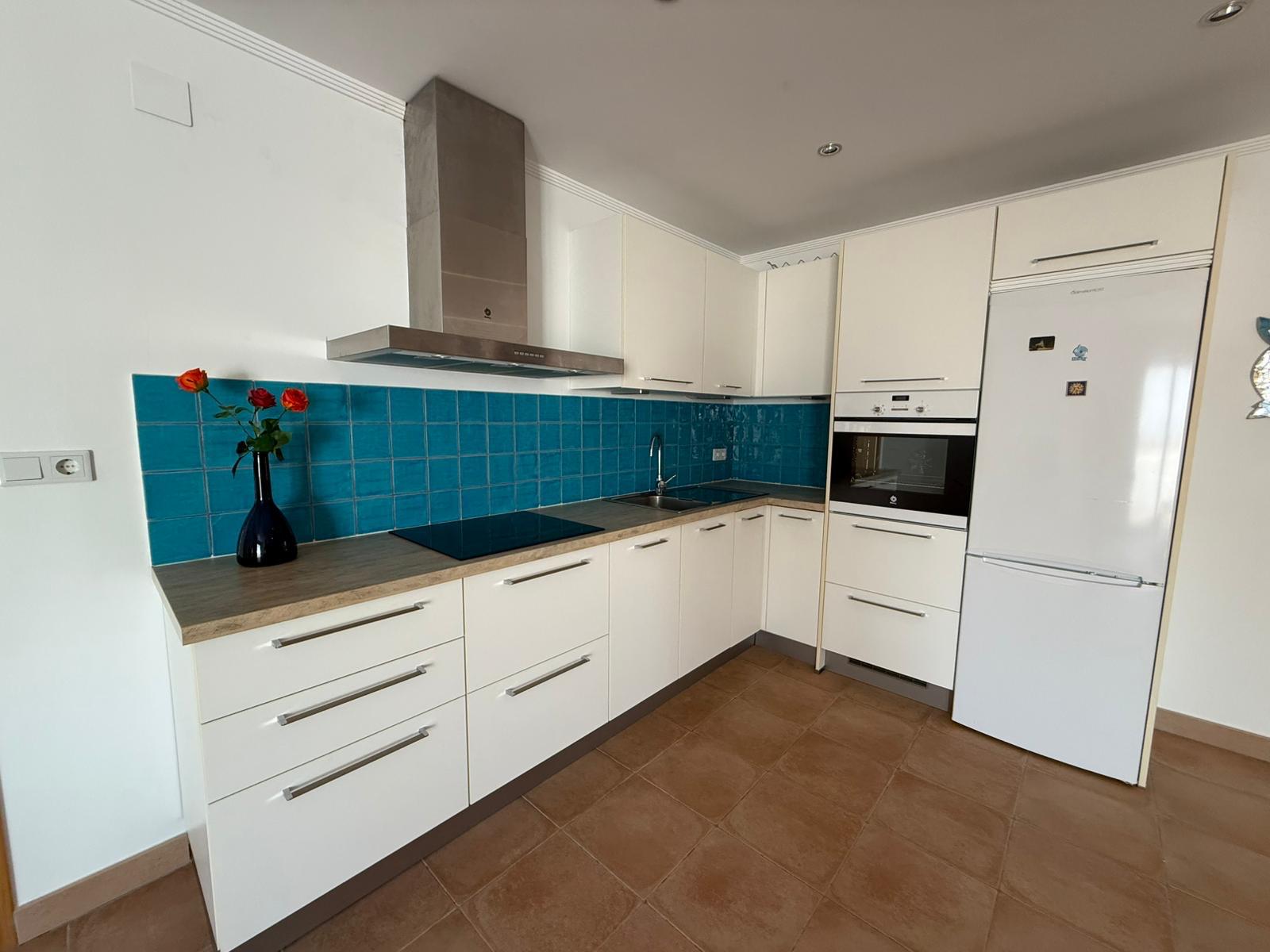 ESPECTACULAR CHALET TRIPLE CON PISCINA EN LA NUCIA