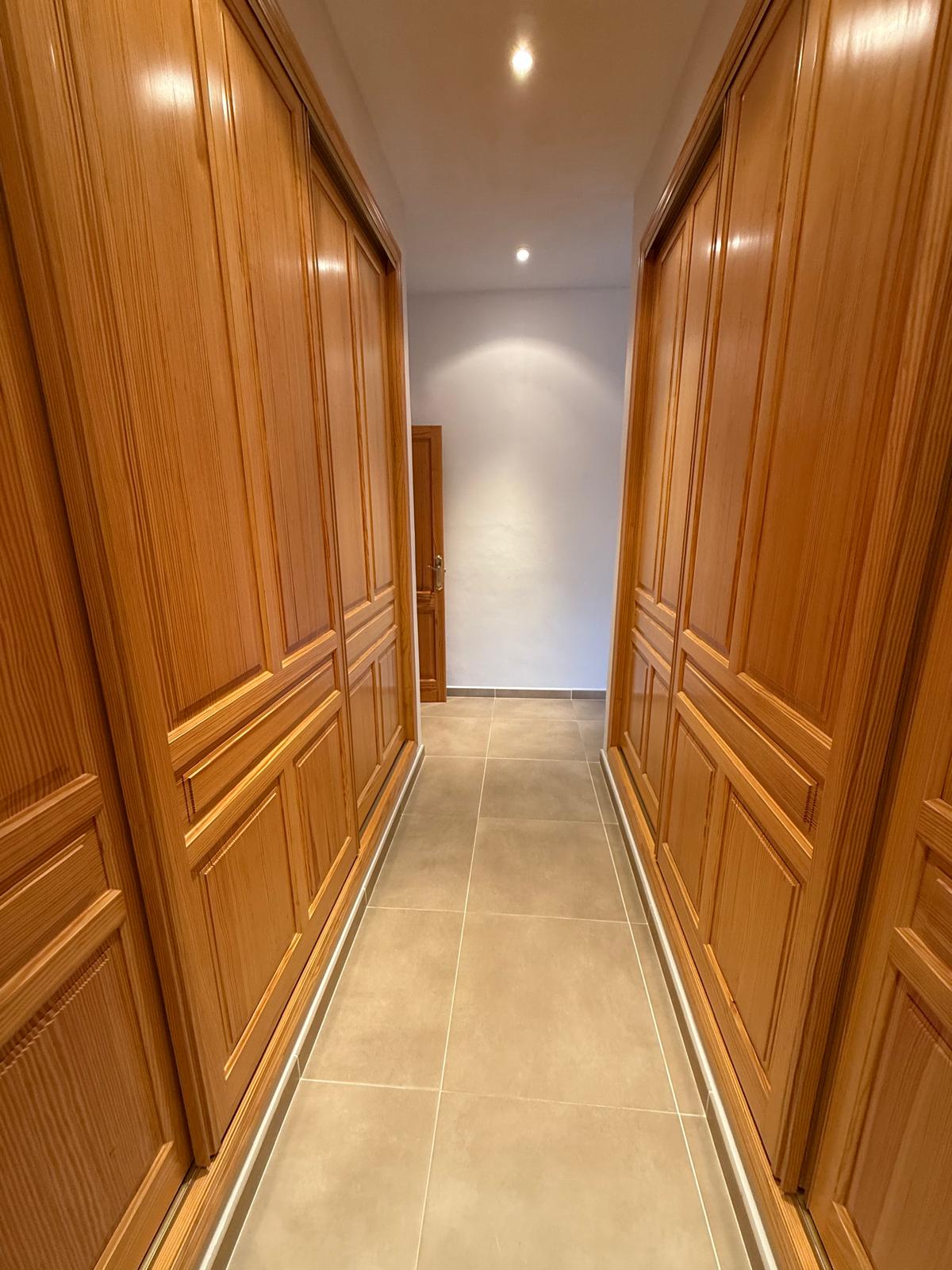 ESPECTACULAR CHALET TRIPLE CON PISCINA EN LA NUCIA